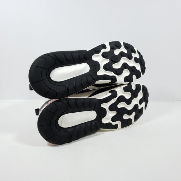 Nike Women's Air Max 270 React Shoes - White 10M - Picture 3 of 4